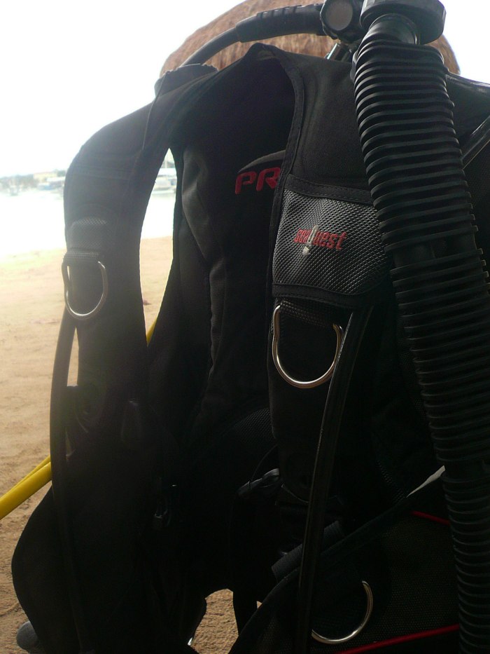 scuba gear, diving gear, go dive, learn to scuba dive, diving philippines, maribago bluewater